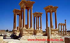 Palmyra - römisches Tetrapylon